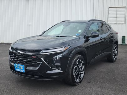 Used 2025 Chevrolet Trax RS w/ Driver Confidence Package