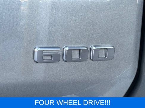Used 2025 Cadillac Escalade Sport Platinum AWD/4WD image 4