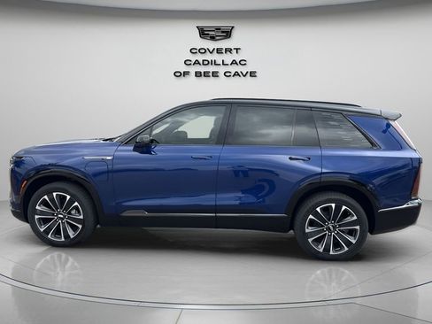 New 2026 Cadillac Vistiq Sport w/ LPO, Floor Liner Package image 6