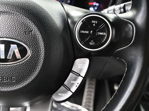 Used 2019 Kia Soul + w/ Audio Package FWD image 29