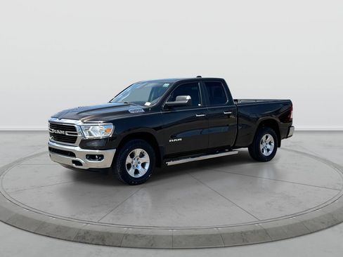 Used 2019 RAM 1500 Big Horn AWD/4WD image 4