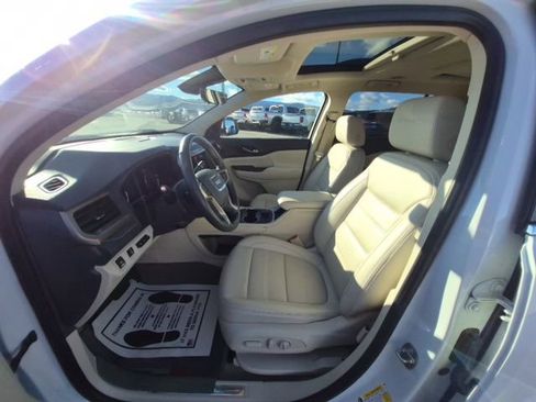 Used 2021 GMC Acadia Denali w/ Denali Ultimate Package image 10