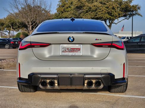Used 2021 BMW M4 Coupe w/ M Carbon Exterior Package image 5