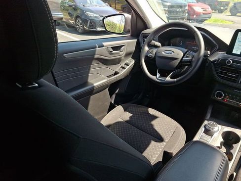 Certified 2024 Ford Escape Active AWD/4WD image 17