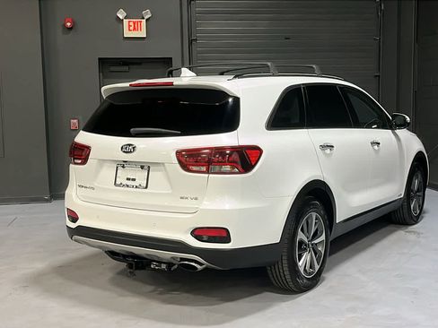 Used 2019 Kia Sorento EX w/ EX Touring Package AWD/4WD image 4