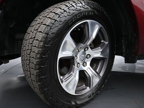 Used 2022 RAM 1500 Laramie AWD/4WD image 16