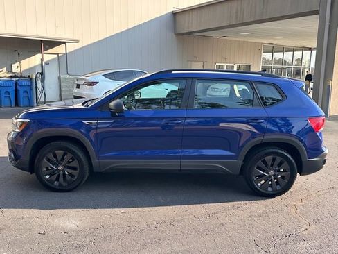 Used 2022 Volkswagen Taos S image 6