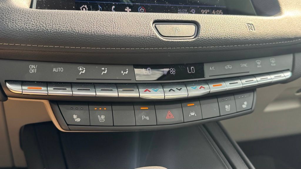 Used 2019 Cadillac XT4 Premium Luxury w/ Driver Assist Package AWD/4WD image 24