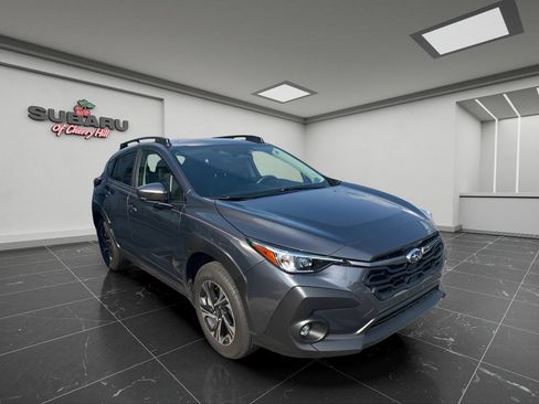 Used 2025 Subaru Crosstrek 2.5i Premium AWD/4WD image 1
