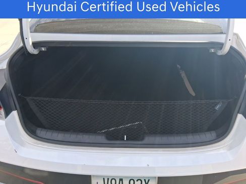 Certified 2024 Hyundai Elantra Blue image 15