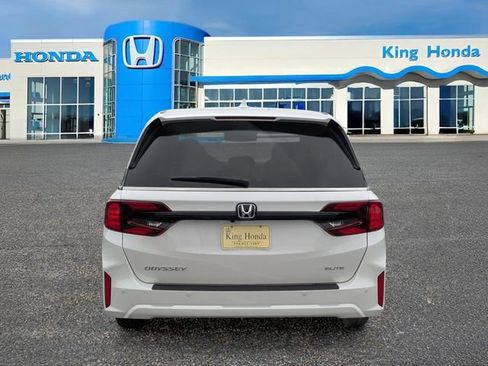 New 2026 Honda Odyssey Elite image 7
