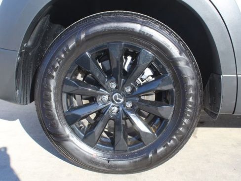 Certified 2025 MAZDA CX-50 AWD 2.5 S w/ Preferred Package image 11