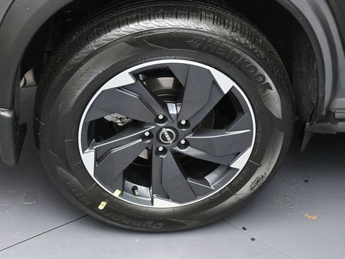 New 2026 Nissan Rogue SV w/ Cold Weather Package image 5