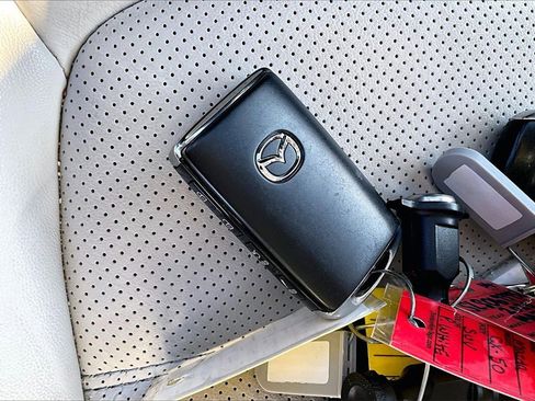 Used 2025 MAZDA CX-5 AWD 2.5 S w/ Preferred Package image 10