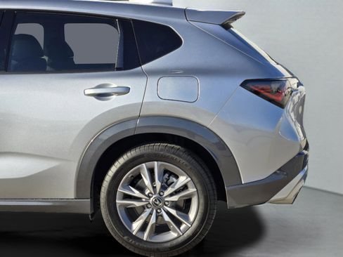 Certified 2025 Acura ADX Base image 39