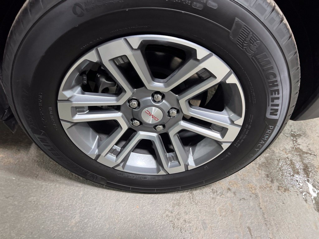 Used 2026 GMC Terrain Elevation FWD image 39