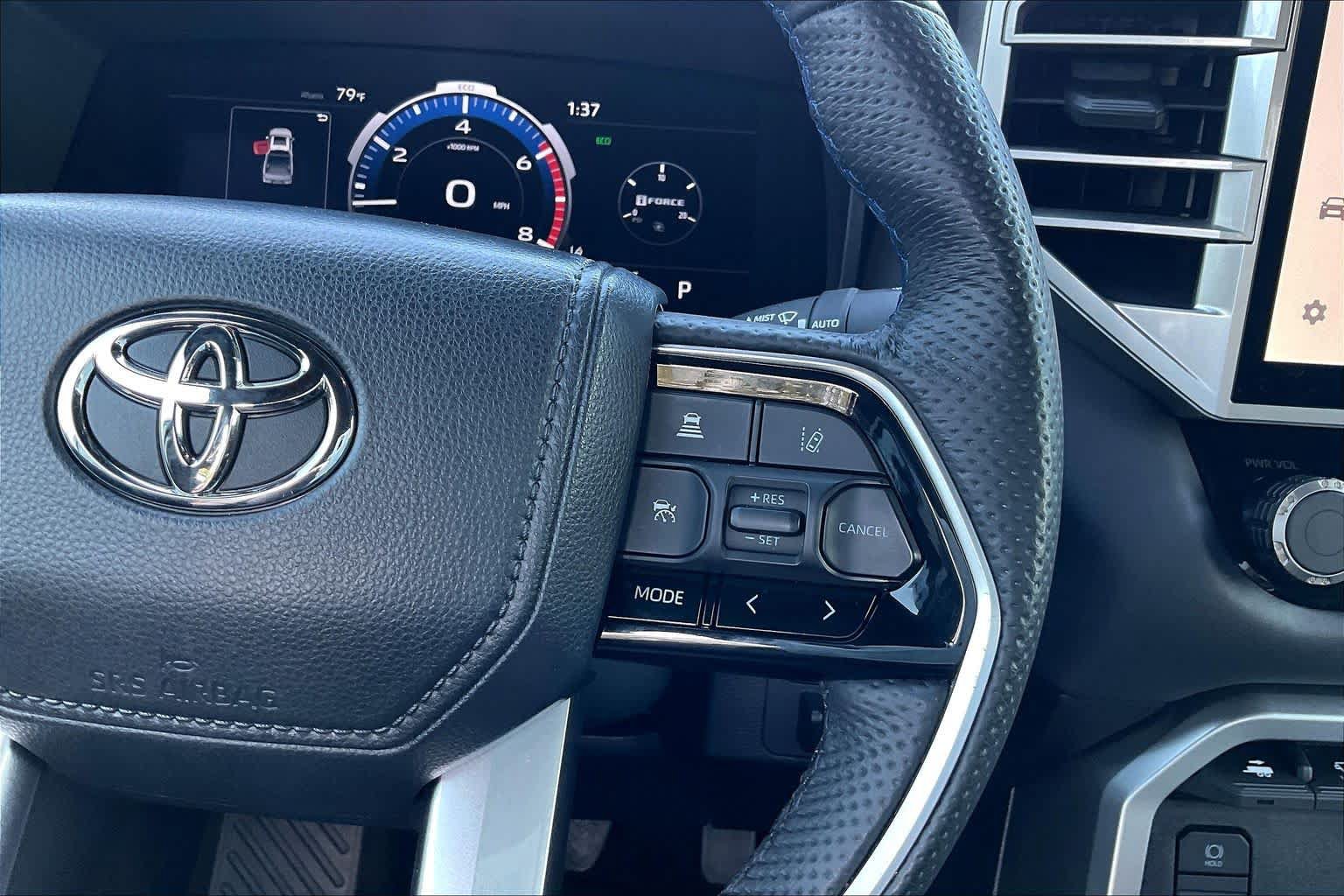 Used 2024 Toyota Tundra Platinum AWD/4WD image 25