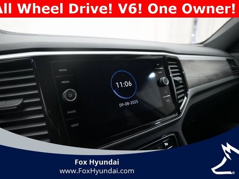 Used 2022 Volkswagen Atlas Cross Sport SE image 6