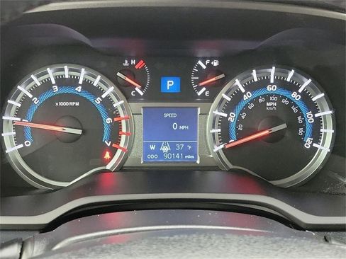 Used 2019 Toyota 4Runner SR5 image 20