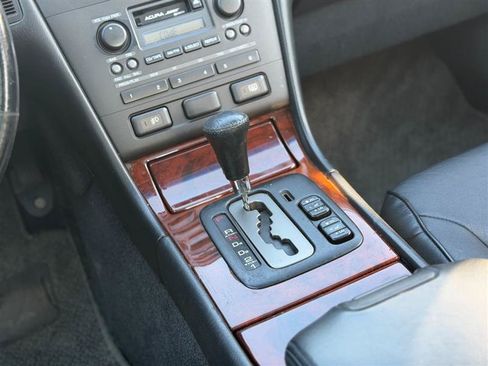 Used 1997 Acura RL FWD image 33