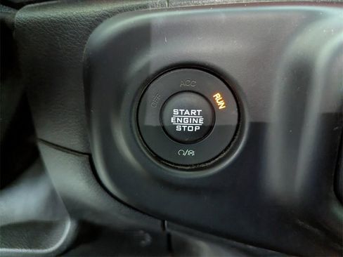 Certified 2020 Jeep Gladiator Rubicon image 25