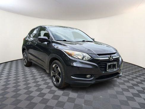 Used 2018 Honda HR-V EX image 4