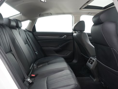 Used 2020 Honda Accord EX-L image 11