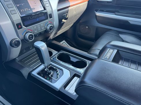 Used 2018 Toyota Tundra Limited w/ Limited Premium Package image 22