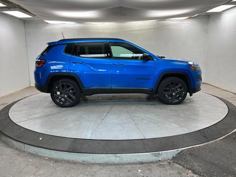 New 2026 Jeep Compass Latitude image 6