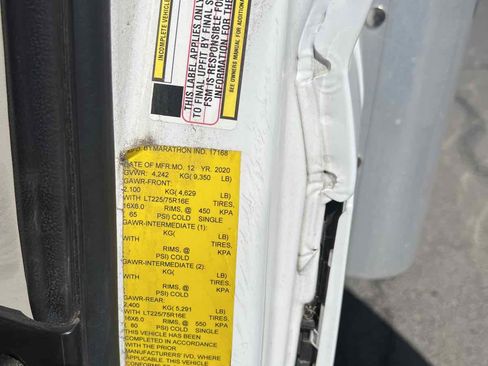 Used 2020 RAM ProMaster 3500 w/ Premium Appearance Group FWD image 19