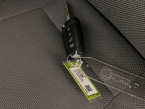 Used 2023 Hyundai Elantra SE w/ Cargo Package FWD image 19