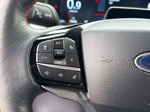 Used 2025 Ford Explorer ST-Line image 36