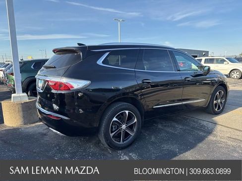 Used 2022 Buick Enclave Essence w/ Experience Buick Package image 4