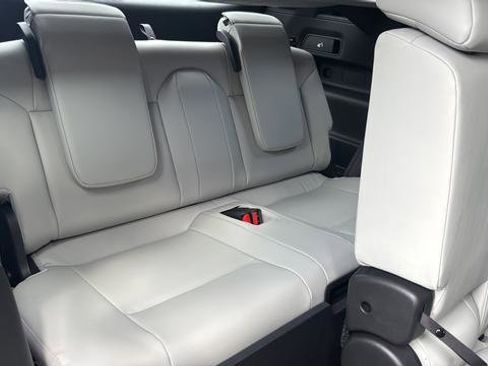 New 2026 Mitsubishi Outlander SE image 26