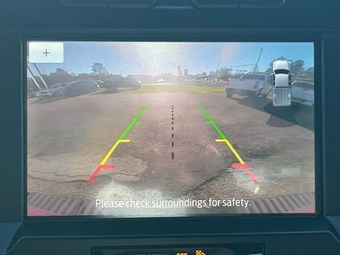 Used 2019 Ford F150 Lariat w/ FX4 Off-Road Package image 10