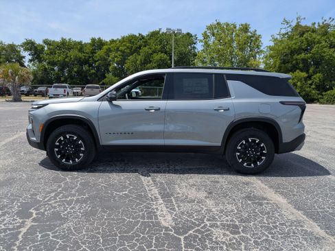 New 2026 Chevrolet Traverse Z71 w/ Enhanced Driving Package AWD/4WD image 4