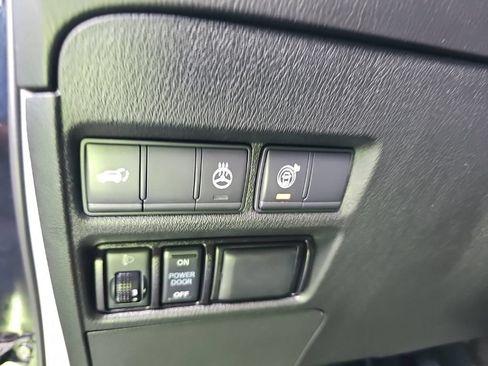 Used 2018 Nissan Armada Platinum w/ Captain Seat Package AWD/4WD image 14