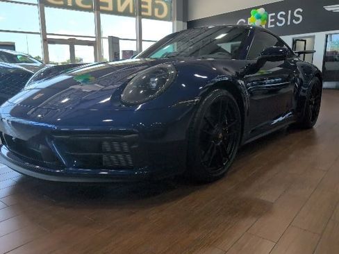 Used 2024 Porsche 911 Carrera 4 GTS AWD/4WD image 9