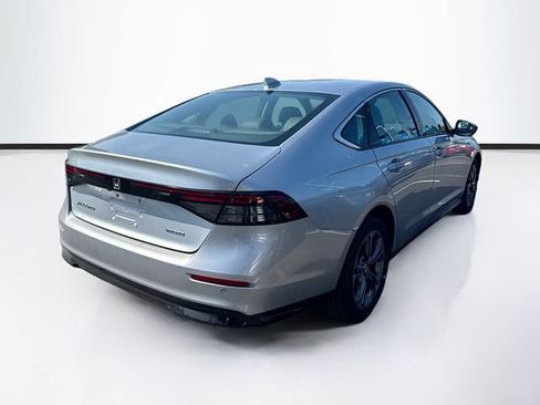 Used 2025 Honda Accord EX-L image 9