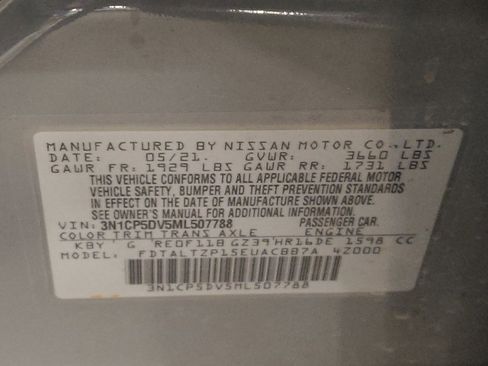 Used 2021 Nissan Kicks SR w/ SR Premium Package FWD image 33
