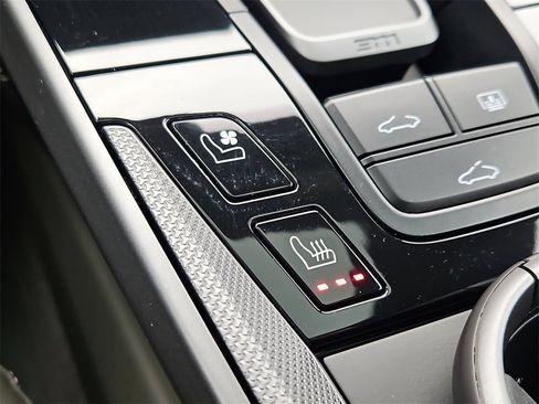 Certified 2021 Porsche 911 Carrera S image 24