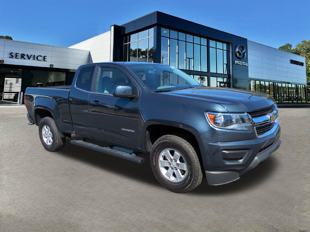 Used 2020 Chevrolet Colorado W/T w/ WT Convenience Package RWD image 2