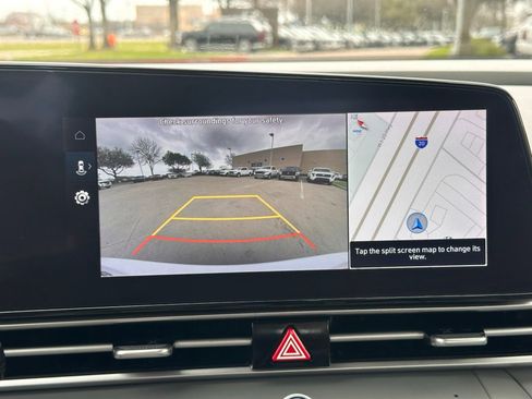 Used 2023 Hyundai Elantra SEL w/ Convenience Package image 27