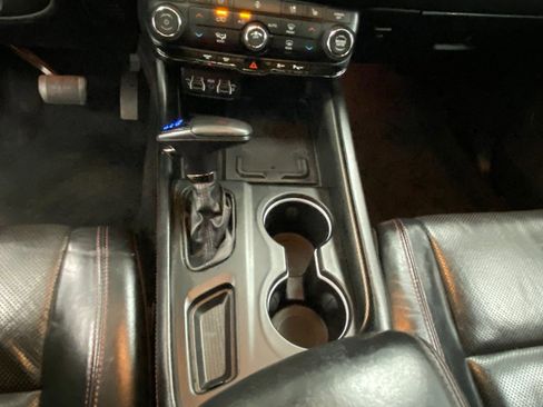 Used 2022 Dodge Durango R/T w/ Blacktop Package image 31