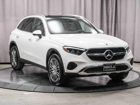 Certified 2026 Mercedes-Benz GLC 300 image 5