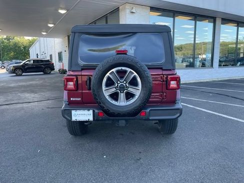 Used 2021 Jeep Wrangler Unlimited Sahara w/ LED Lighting Group AWD/4WD image 6