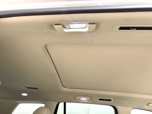 Used 2020 Cadillac XT6 Premium Luxury FWD image 31