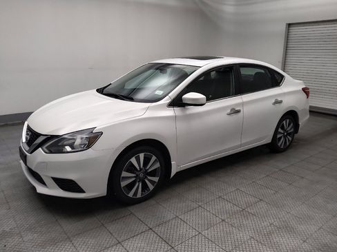 Used 2019 Nissan Sentra SV w/ Special Edition Package image 2