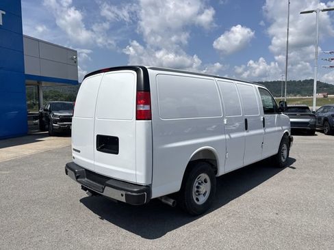 New 2025 Chevrolet Express 2500 w/ Driver Convenience Package RWD image 4