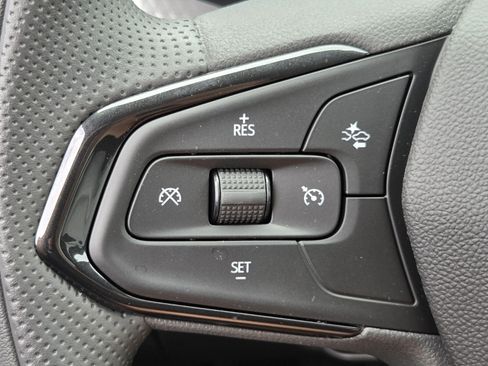 New 2026 Chevrolet Trax LS FWD image 12